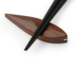 Essstäbchen Ablage Tsuyoi Te Shitan, Rosenholz -Japanisches Geschirr Store essstaebchen ablage tsuyoi te shitan rosenholz 1