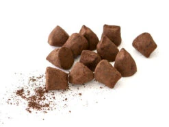 La Praline Schokopralinen Mit Meersalz -Japanisches Geschirr Store la praline schokotrueffel mit meersalz 1