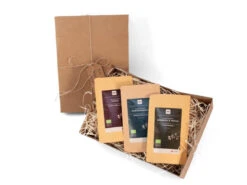 Tee Geschenke: Grüner Tee Gyokuro Kusanagi, Genmaicha 'n' Matcha, Kukicha, Bio -Japanisches Geschirr Store tee geschenke gruener tee gyokuro kusanagi genmaicha n matcha kukicha bio 1